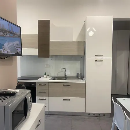 Espada Deluxe Nyaraló Torre Lapillo