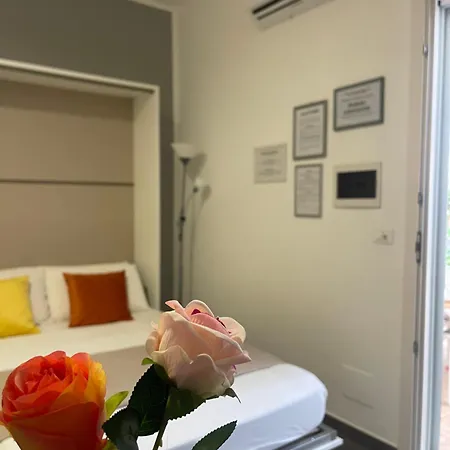 Espada Deluxe Nyaraló